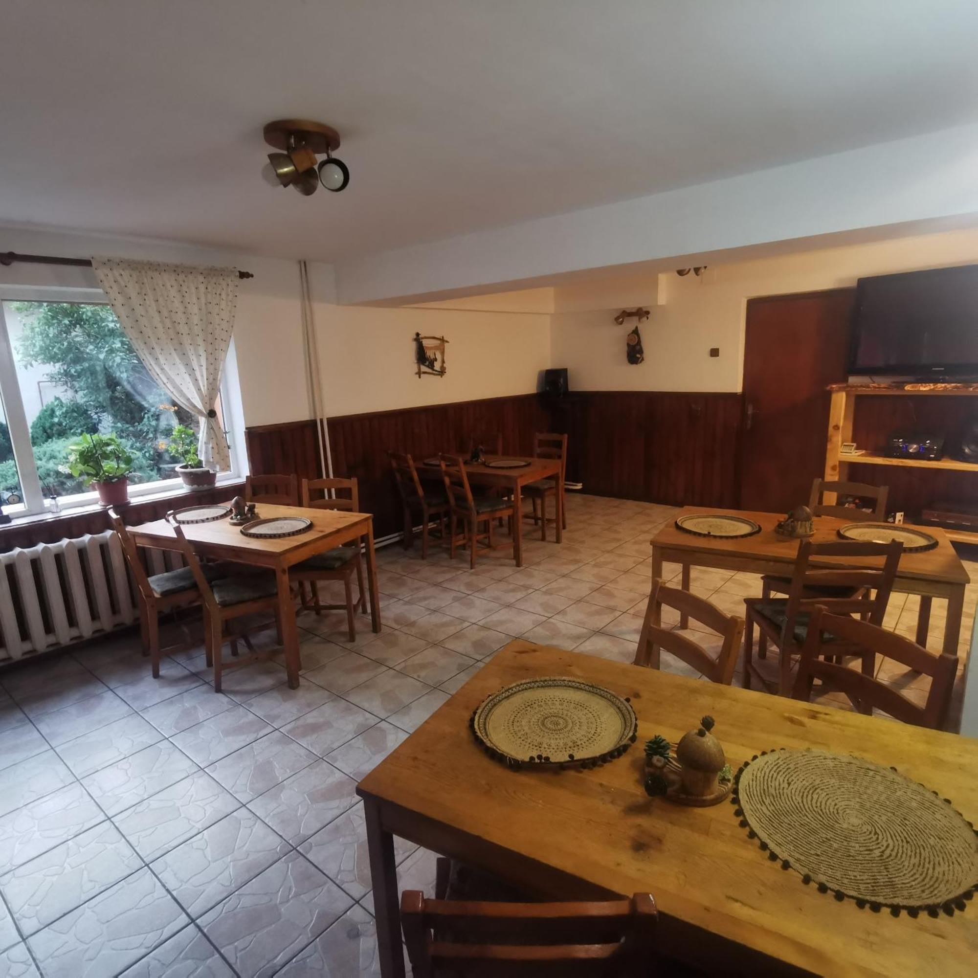 Pensiunea Fara Nume Buşteni Exterior foto